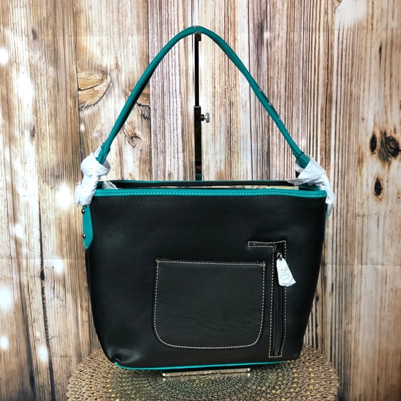 Montana West Concealed Carry Black Buckle Bag - Picture 2 of 5